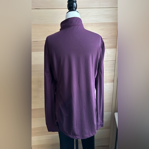 Paradox size, large, three-quarter, zip up long sleeve, purple, thumb holes - Picture 2 of 9